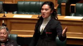 Maori MPs Perform War Chant in Parliament