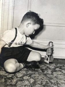 Mechanical Mikey and the Theater of War